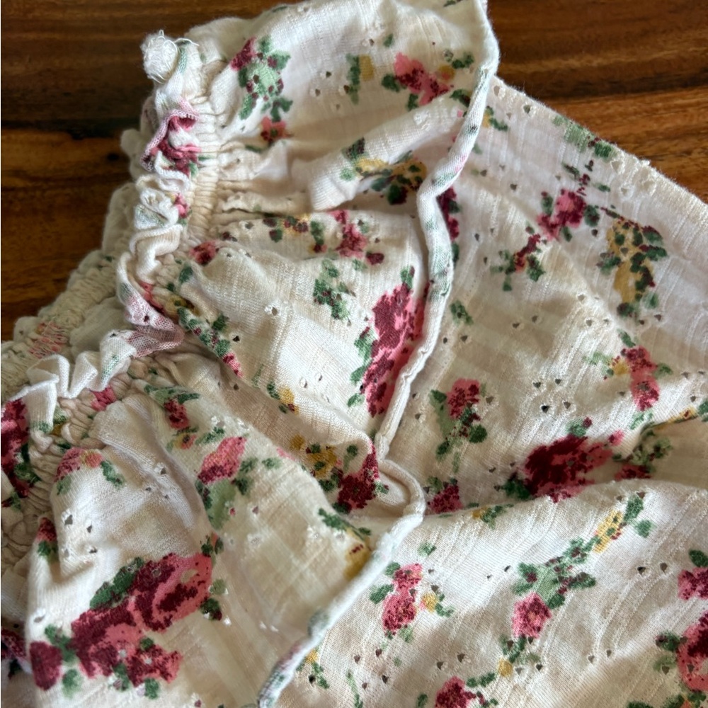 Free People FP Women’s Aster Floral Favorite Girl Ruffled Smocked Top Large L - Picture 10 of 14